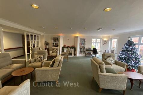 Communal Lounge