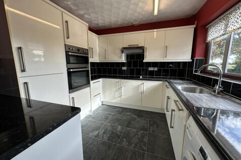 Photo 11-09-2025, 09 47 44