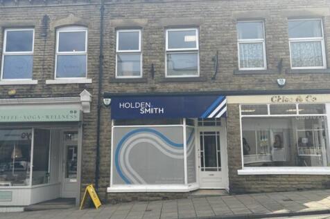 Office to rent in elland