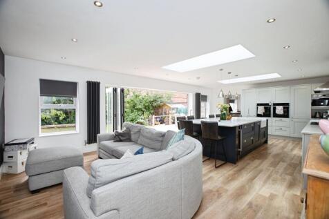 Kitchen/Family Room
