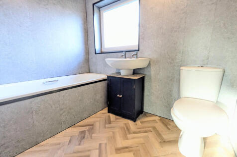 PXL_20251210_101655173.MP~2