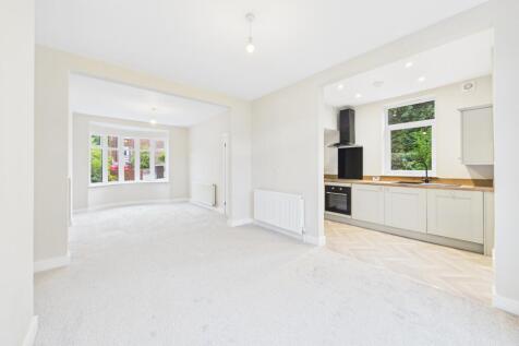 Open Plan Lounge and Dining Room
