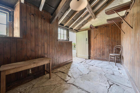 1282076-93-68261f...