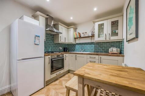Flat 2, 26 Granada Road, Southsea-Small-PorticoMar