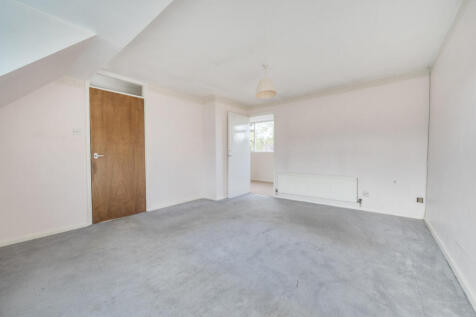 1347864-4-68bdeaf...