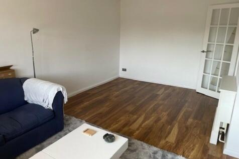 31 Uphill Way New...