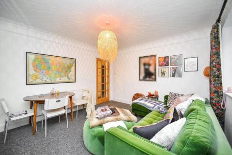 Lounge (Main)