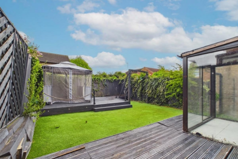 Blue sky yard photo 1.png