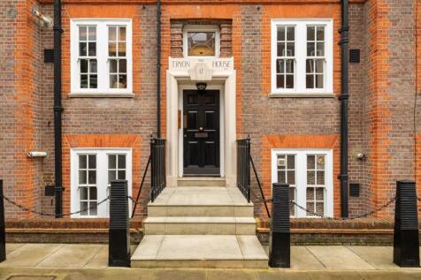 property in Tryon House,
17 Mallord Street, SW3