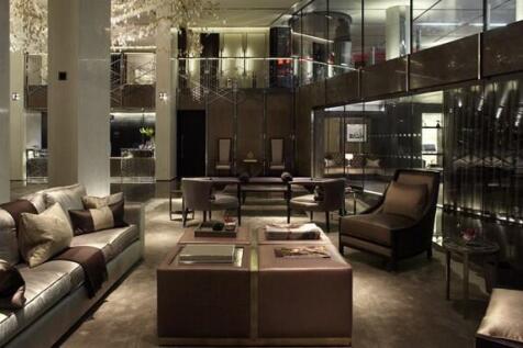 4 bed, 5 bath Apartment in London - Photo 3