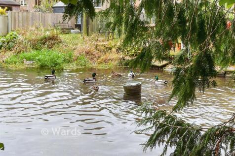 External Lifestyle Photograph