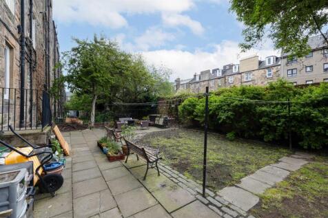 21-14, Yeaman Place Edinburgh-32.jpg
