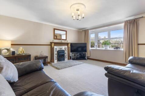 Bramleys Estate Agents - Redwood Drive - Bradley