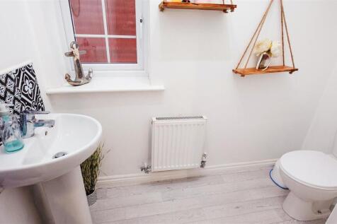 GROUND FLOOR WC