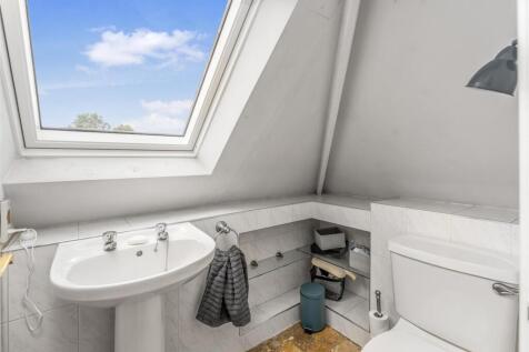 90 Oxford Road, Banbury-34.jpg