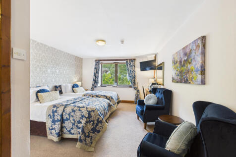 CAM03481G0-PR0114-STILL012