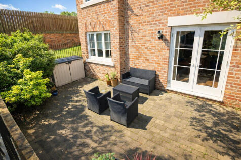 Sunny patio with ...