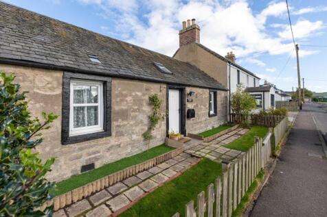 Clarendon Terrace Balbeggie-4.jpg