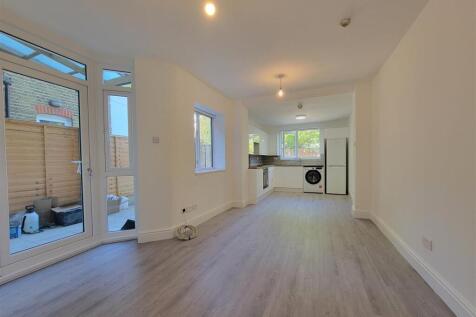 Living kitchen space