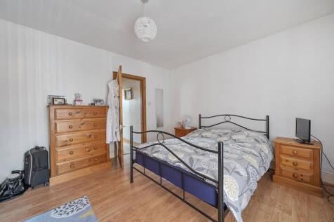 1347644-7-68b5c7cfd7c2b