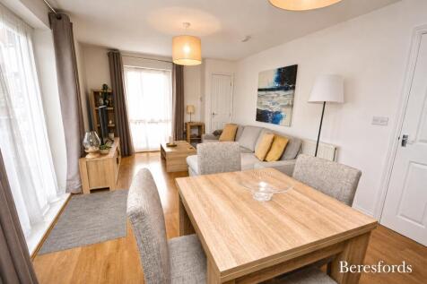 Lounge / Dining Room