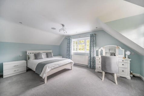 1357500-12-68d2d6...