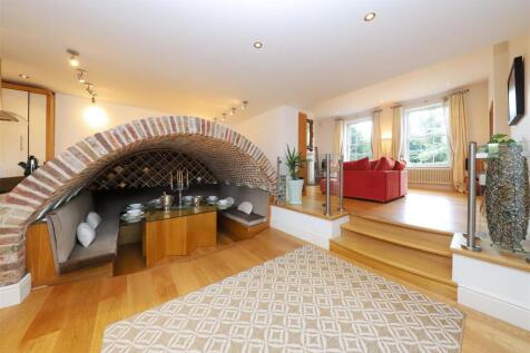 Dining view from island.jpg