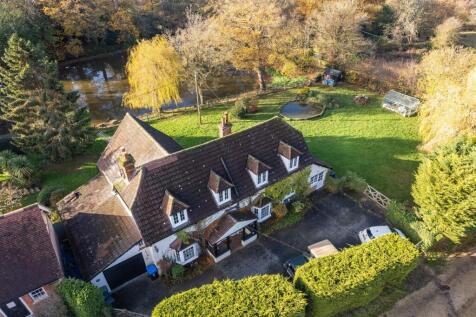 The Gardeners Cottage aerial (1).jpg