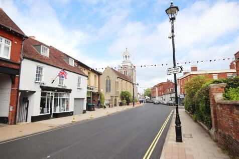 HIGH STREET.jpg