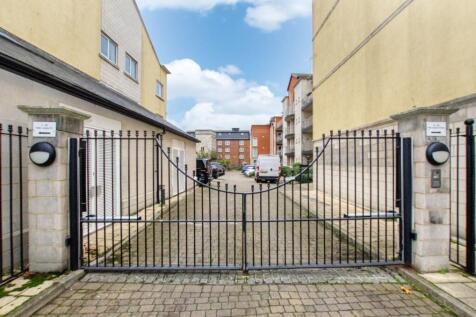 Property Image 16