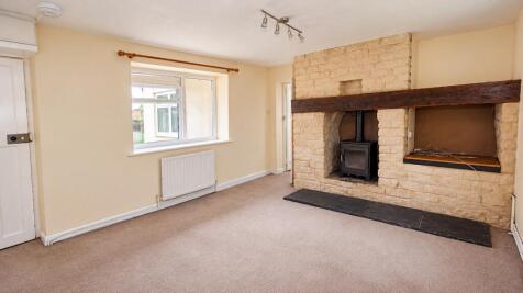 Sitting room alt.angle