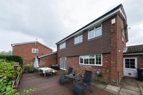 6 Warren Close-030.jpg