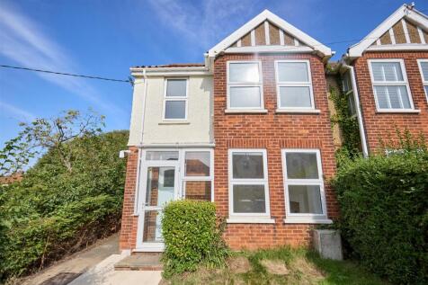 High Bank, Station Road 3.jpg