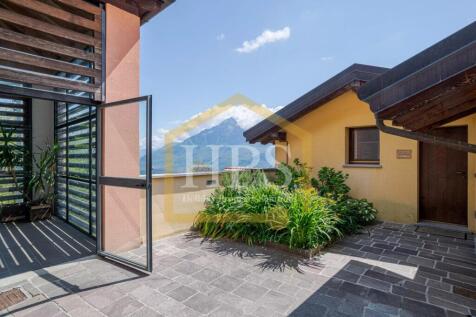 the lake como villa- Borgo alla sorgente -appartam