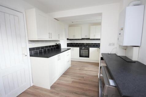 kitchen 1.JPG