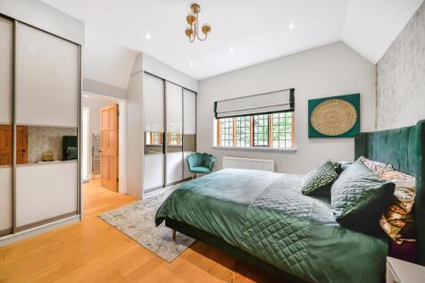 6 bed, 4 bath Detached in Birmingham - Photo 27