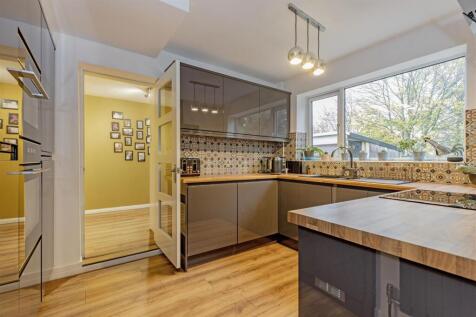 Superb Intergrated Kitchen