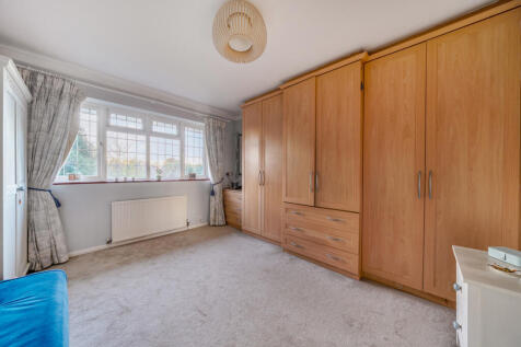 1381989-18-691b6f...