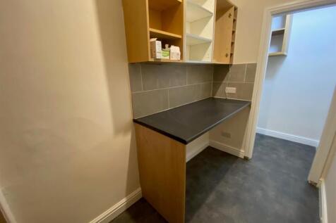 KITCHEN 4.jpg