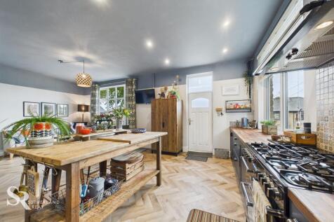 Open-Plan Kitchen/Dining/Living Area