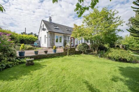 5 bed, 3 bath Detached in Cardiff - Photo 1