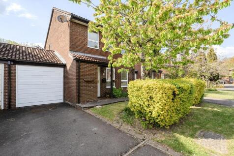 Ormesby Drive 2 (1).jpg