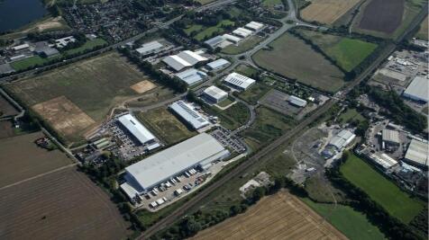 Light Industrial to rent in melton