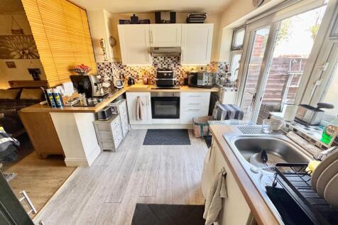 FLAT 1