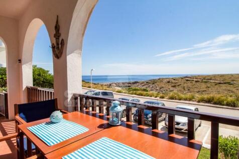 Apartment with pool and sea views in Son Parc