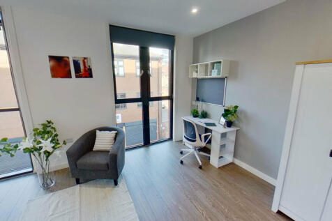 Studio Room