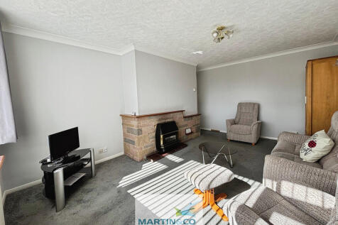 d64b9258--4440-A9...