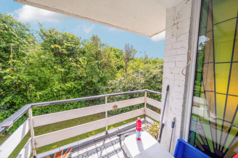 33-681b701ba6af4-...