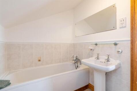 Bedroom Five Ensuite