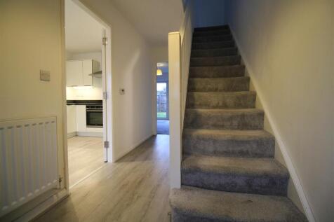 Entrance hallway.jpg